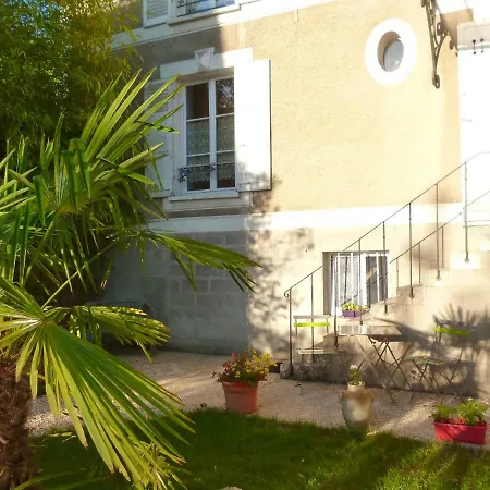 A 1h De Paris, Studio Clair Dans Maison De Ville * Saint-Pierre-Les-Nemours