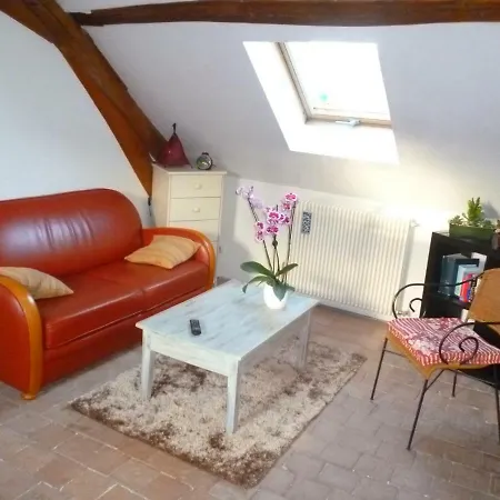 A 1h De Paris, Studio Clair Dans Maison De Ville Apartmán *