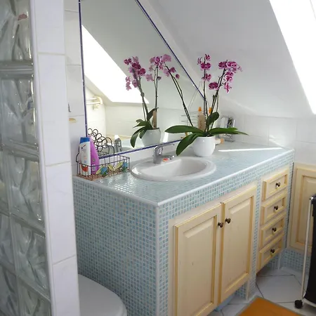Apartmán A 1h De Paris, Studio Clair Dans Maison De Ville Saint-Pierre-Les-Nemours