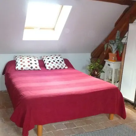 A 1h De Paris, Studio Clair Dans Maison De Ville * Saint-Pierre-Les-Nemours